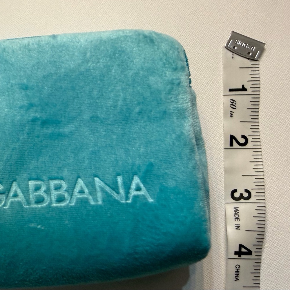 New Dolce and Gabbana Small Turquoise Velvet Pouch! Safe inside for sunnies! - Picture 9 of 13